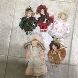 Porcelain dolls 3 inches tall